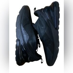 Nike Air Max 270 Men size 11.5